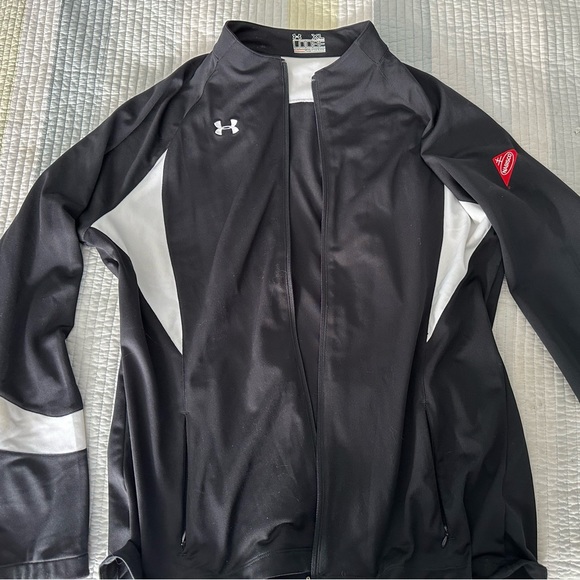 Under Armour Jackets & Blazers - Under Armour XL loose full zip jacket Nabisco